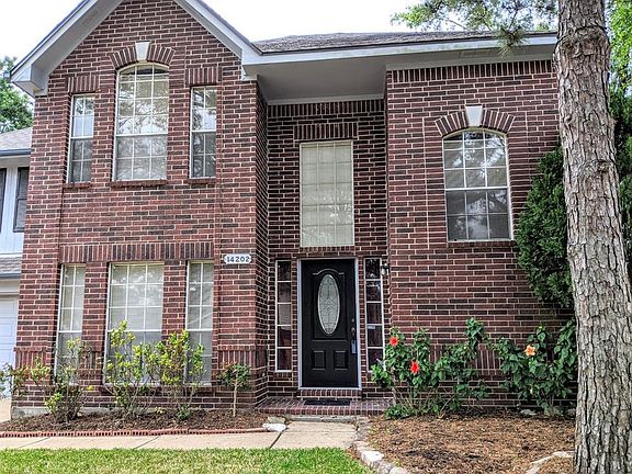 4th image of 14202 Summerville Ln