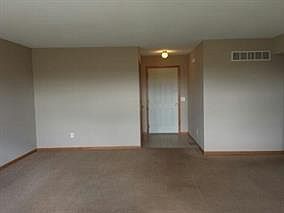 2nd image of 4250 Sandhill Dr