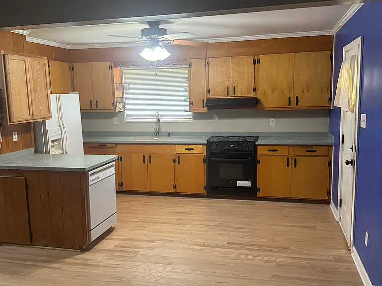146 Sharon School Rd — Photo 3