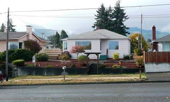 1st image of 1116 W 5th St