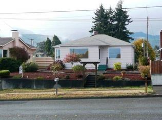 1116 W 5th St, Port Angeles, WA 98363