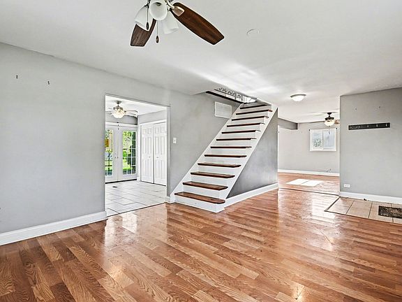 4th image of 148 Blackhawk Dr