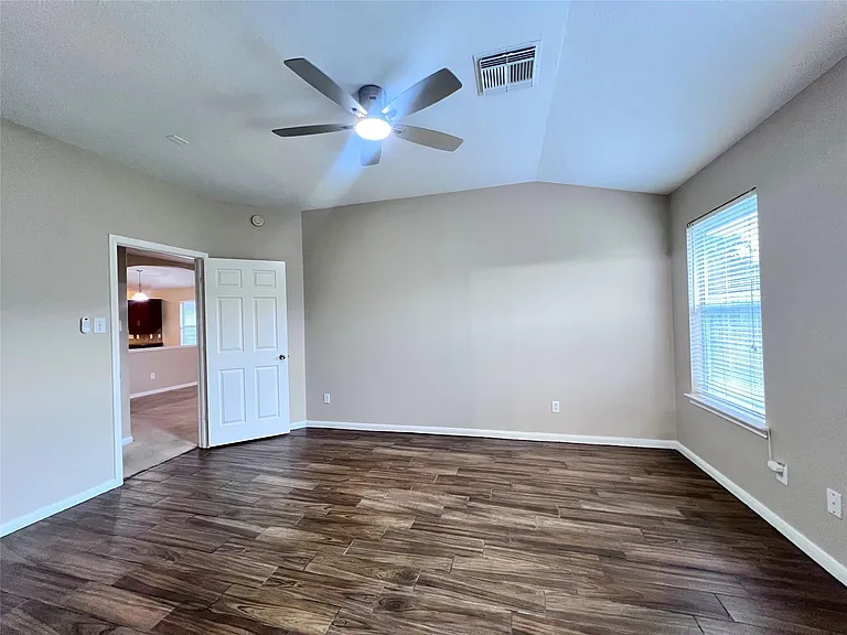 11750 Pinemeade Ln — Photo 26