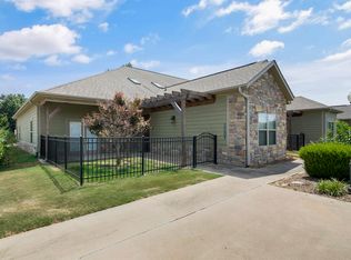 2007 S Dixieland Rd, Rogers, AR 72758