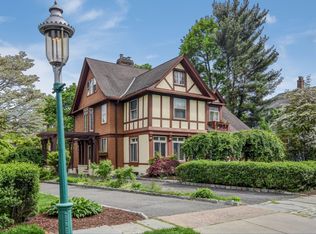 57 Hillside Ave, Glen Ridge, NJ 07028