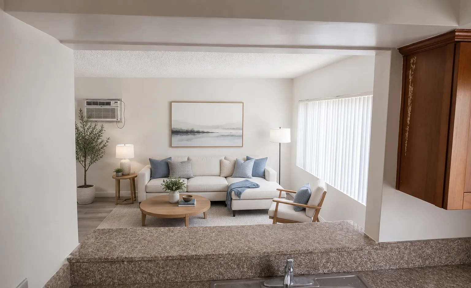 Vogue Manor — Photo 3