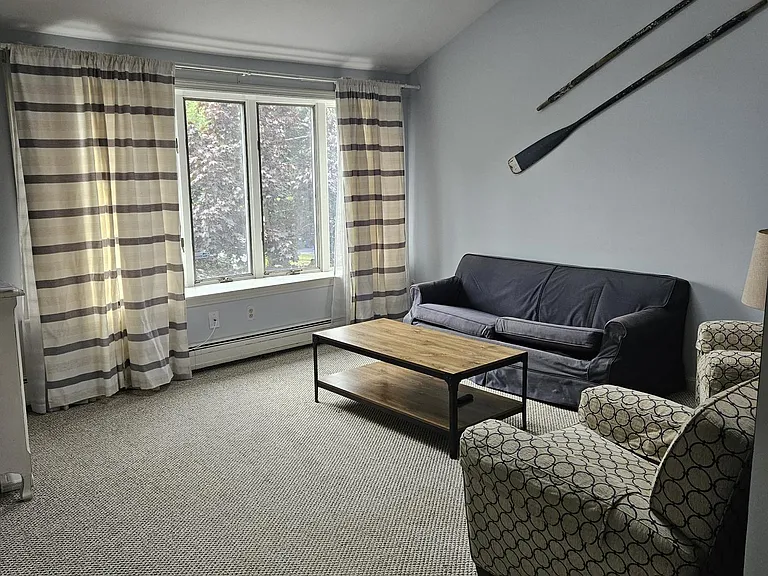 65 Foxhill Ave #B — Photo 5