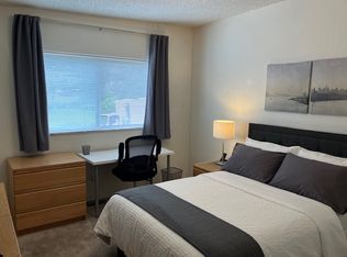 14251 58th Ave S #3, Seattle, WA 98168