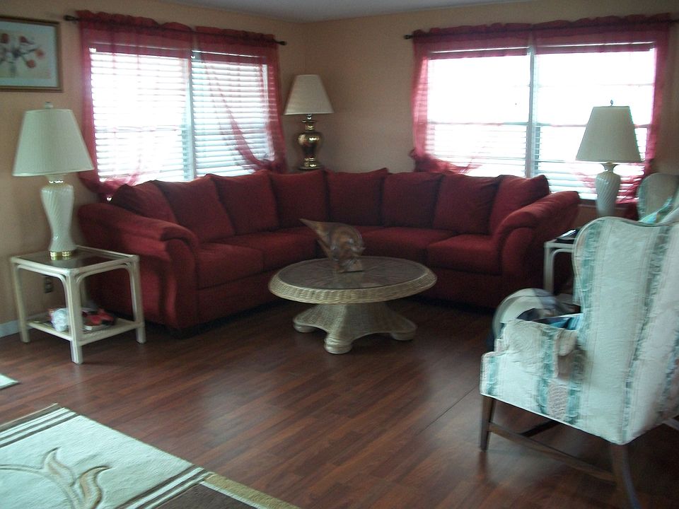 2nd image of 7100 Ulmerton Rd Lot 525