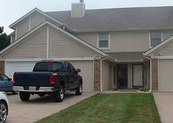 1st image of 509 NE Brookwood Cir APT B