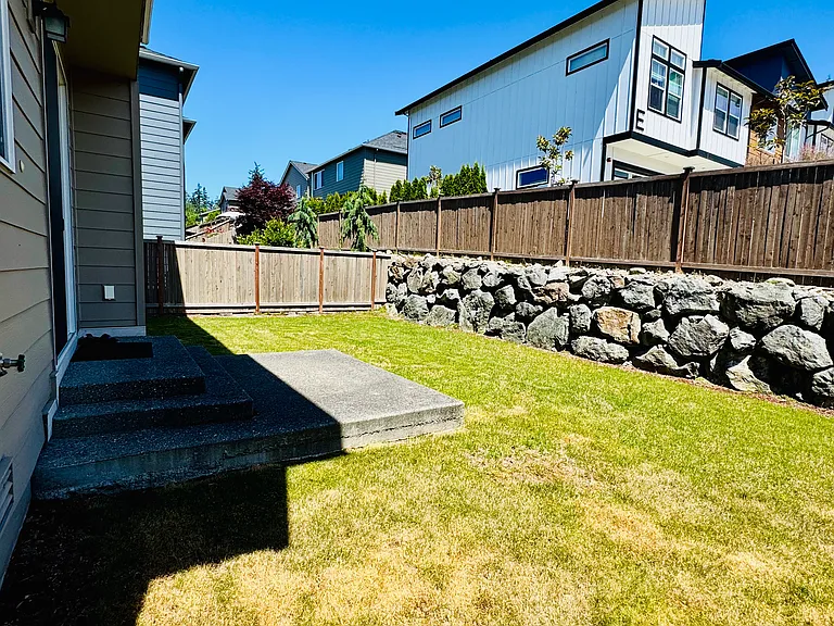 2839 84th Dr NE — Photo 14