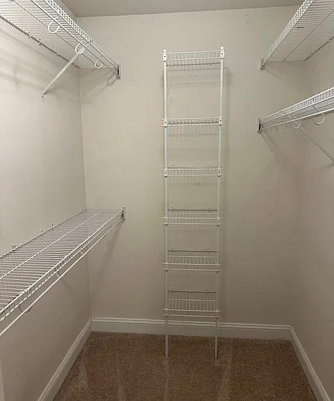 Walk-in closet
