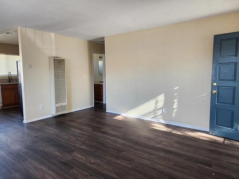 43314 27th St W — Photo 3