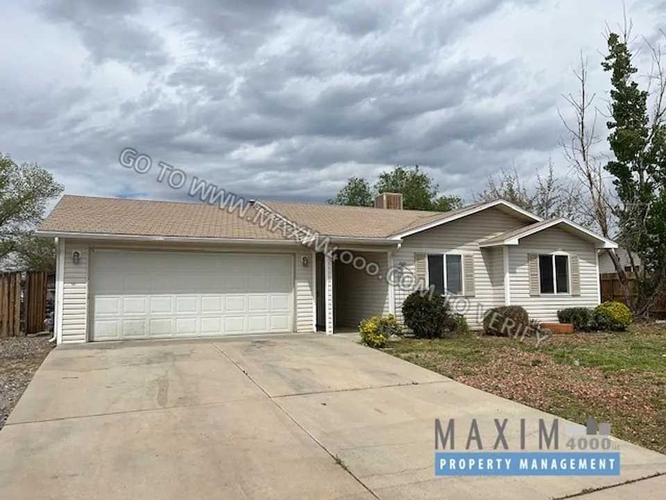 3088 Silver Crest Trl