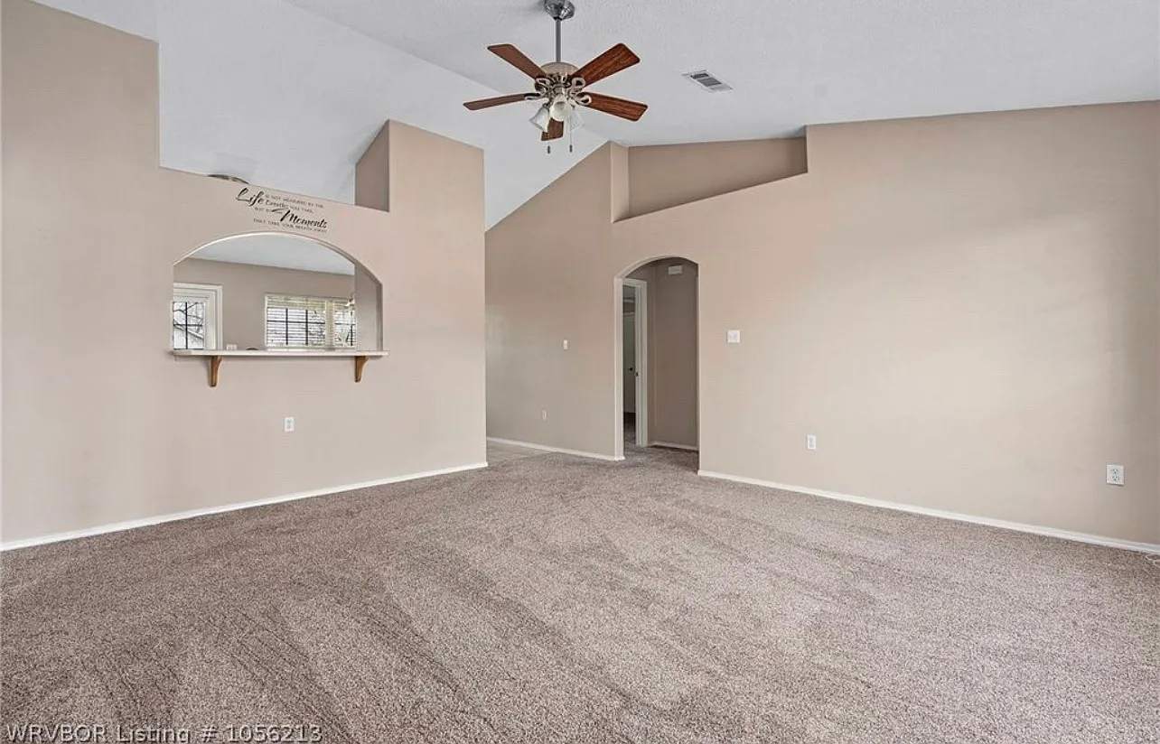 1109 9th St — Photo 2