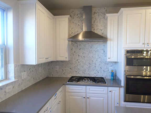 5th image of 1313 S Quinn St