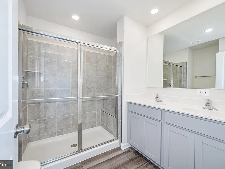 67 Swan Field Ave — Photo 42
