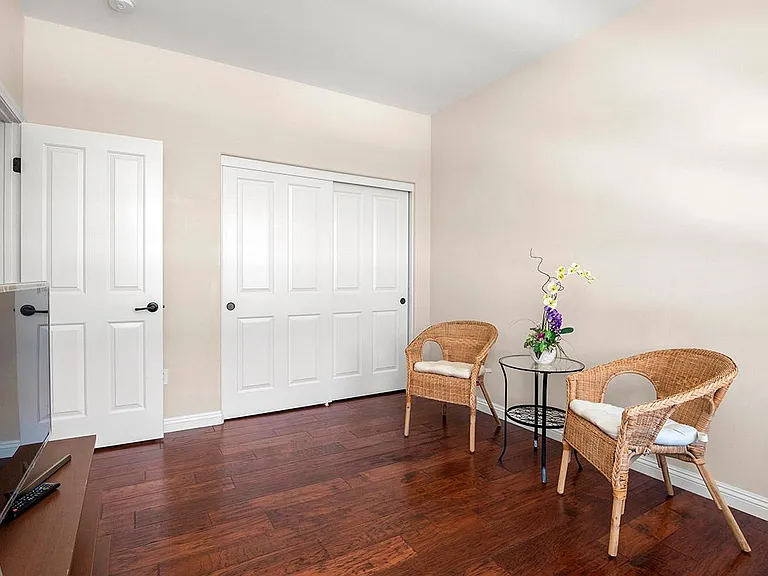 10667 Golden Willow Trl #150 — Photo 34