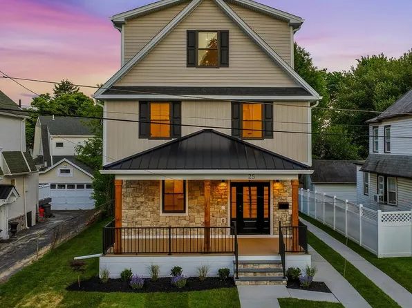 25 Oak Ln, Havertown, PA 19083