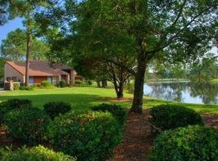 8351 Hollyridge Rd, Jacksonville, FL 32256