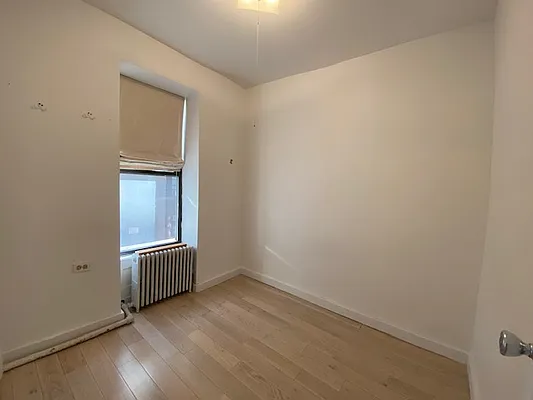 Rented by Village Living Realty | media 4