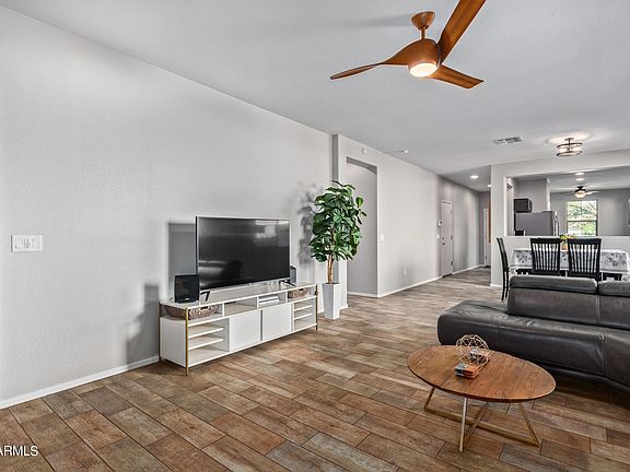 3rd image of 14937 W GEORGIA Drive