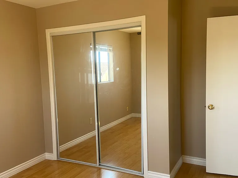 2711 Bellevue Ave #5 — Photo 11