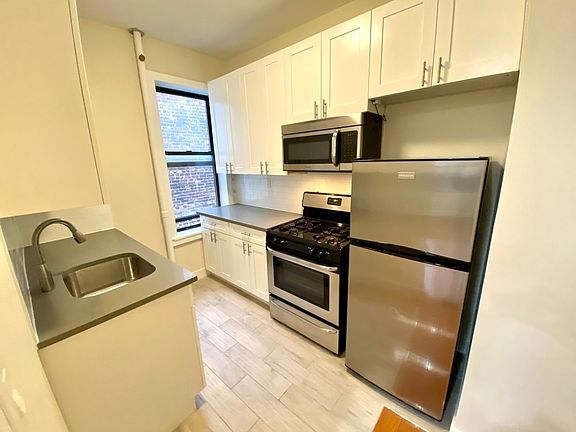 2nd image of 28-19 33rd St APT 2D