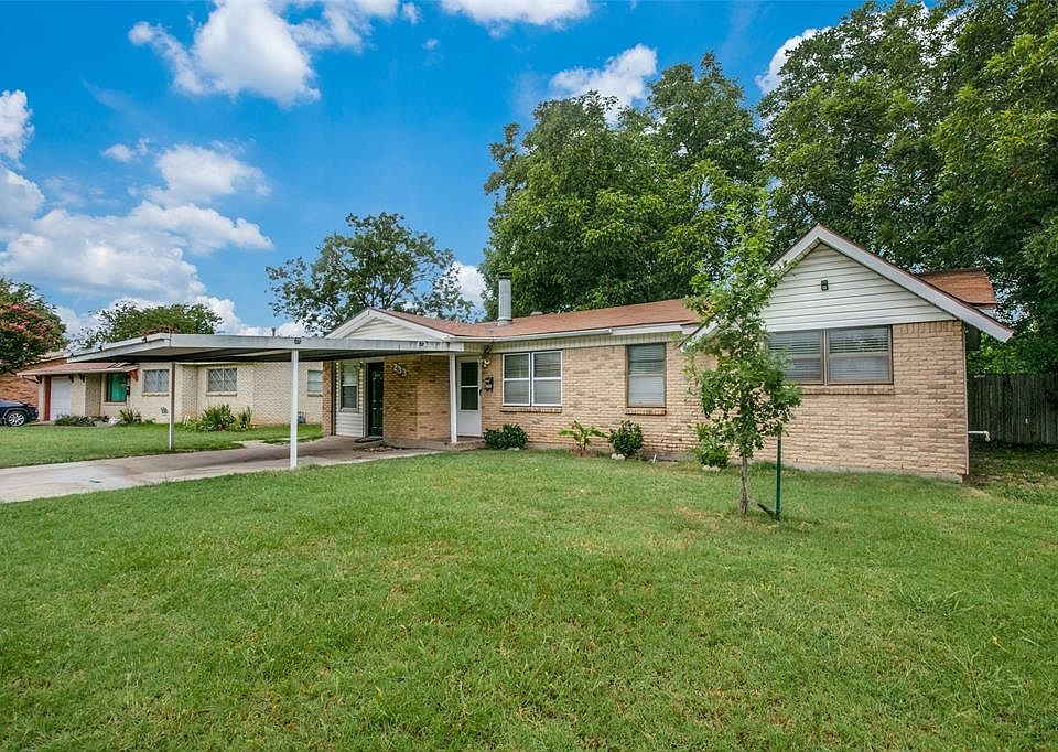 1st image of 233 Wofford Way