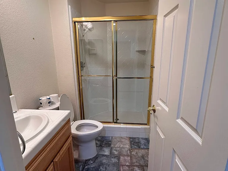 1550 Peregrine Dr — Photo 7