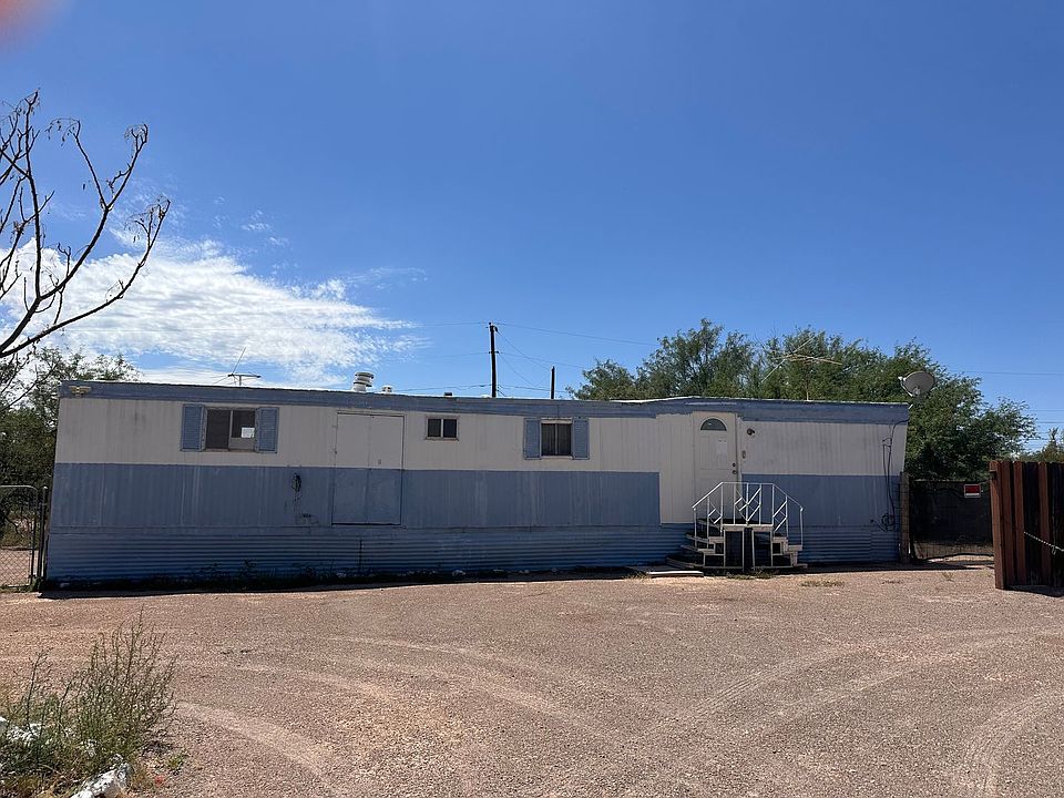 1st image of 7150 S Hildreth Ave