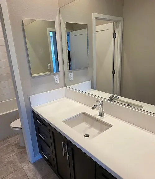16208 Camden Cir — Photo 48