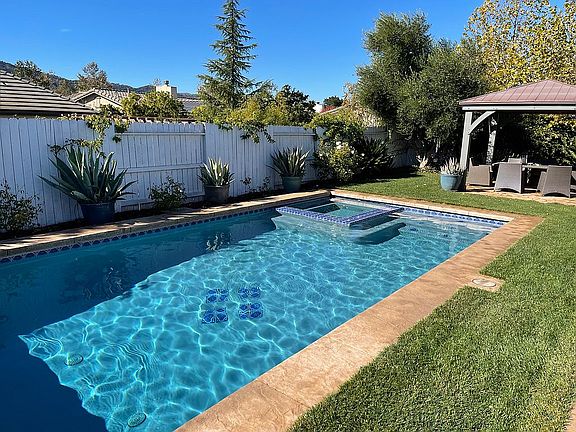 5th image of 1227 Olesen Dr