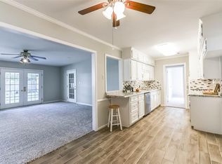 6642 Barney Rd, Houston, TX 77092