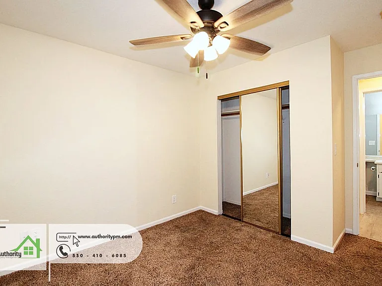 1722 Almaden Dr — Photo 16