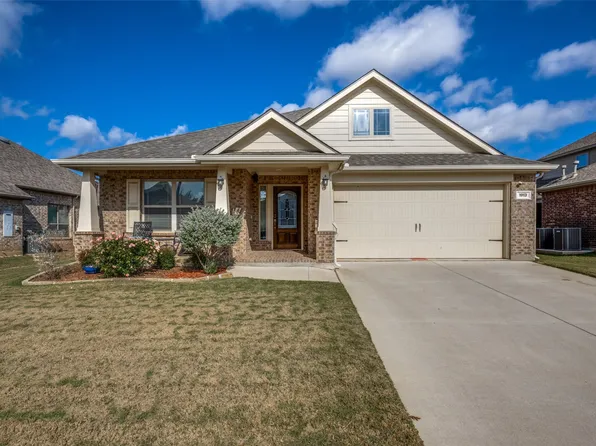 1913 Pavilion Ln, Denton, TX 76210