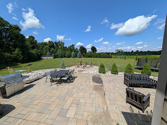 5th image of 138 Ashton Creek Cres