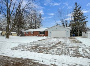 1807 E Wisconsin Ave, Kaukauna, WI 54130