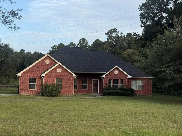 16104 McQueen Rd, Conroe, TX 77302