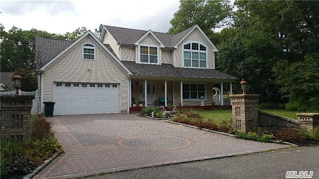 1st image of 4 Petty Ln