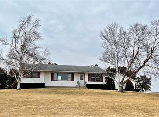 8789 Lee Rd, Waterman, IL 60556