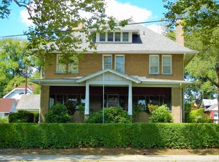 1117 Freeport Rd, Natrona Heights, PA 15065