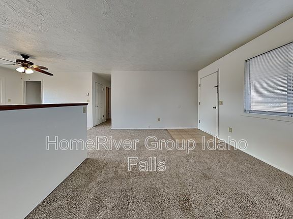 4th image of 380 N Ladino Dr