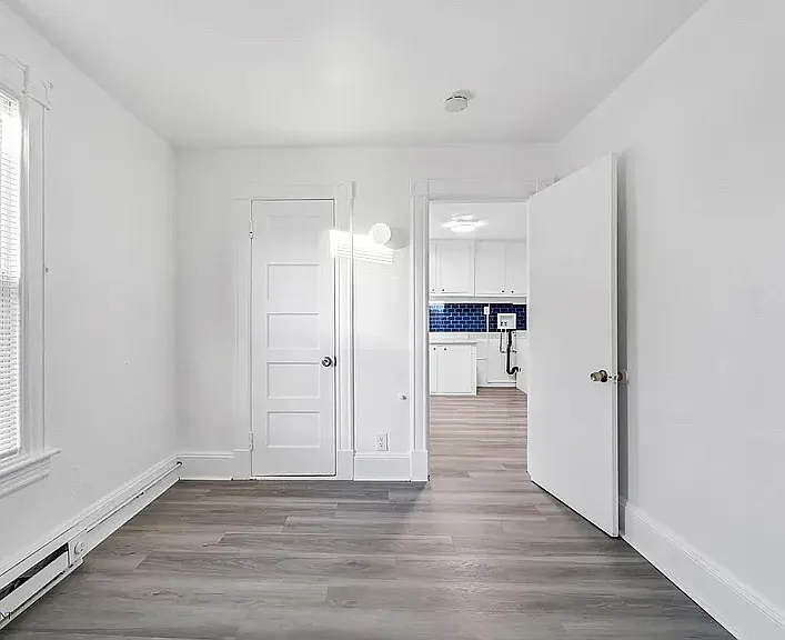 318 Front St #3R — Photo 8