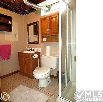 NICE BASEMENT BATH