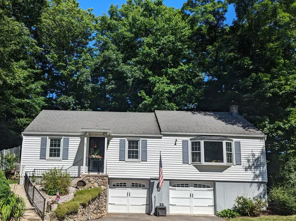 30 Greenwood Drive, Prospect, CT 06712