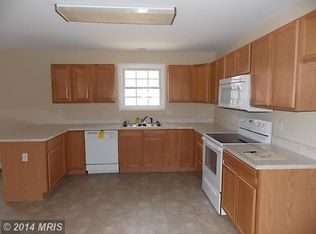 79 Lake Dr, Front Royal, VA