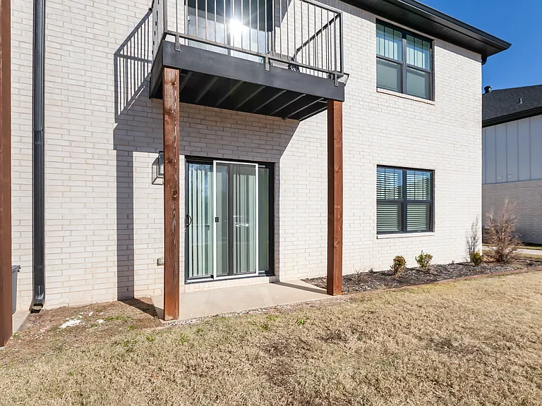The Aviator Apartments — Photo 82