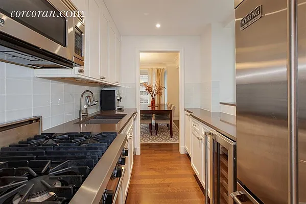 Sold by Corcoran | media 7