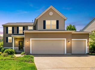 106 Kelcross Dr, Wentzville, MO 63385